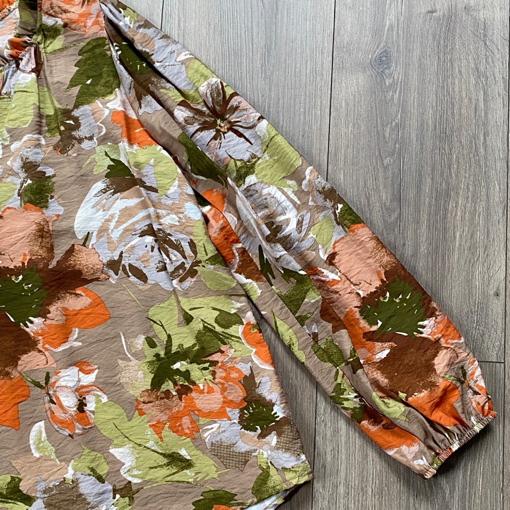 Autumn Floral Women's Blouse - Picture 3 of 5